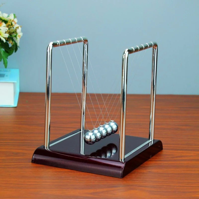 Portable Newton's Cradle Balance Toy – Metal Fidget Swinging Ball