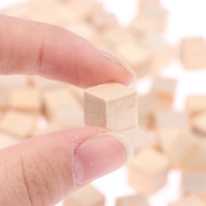 100pcs Unfinished Wooden Cubes